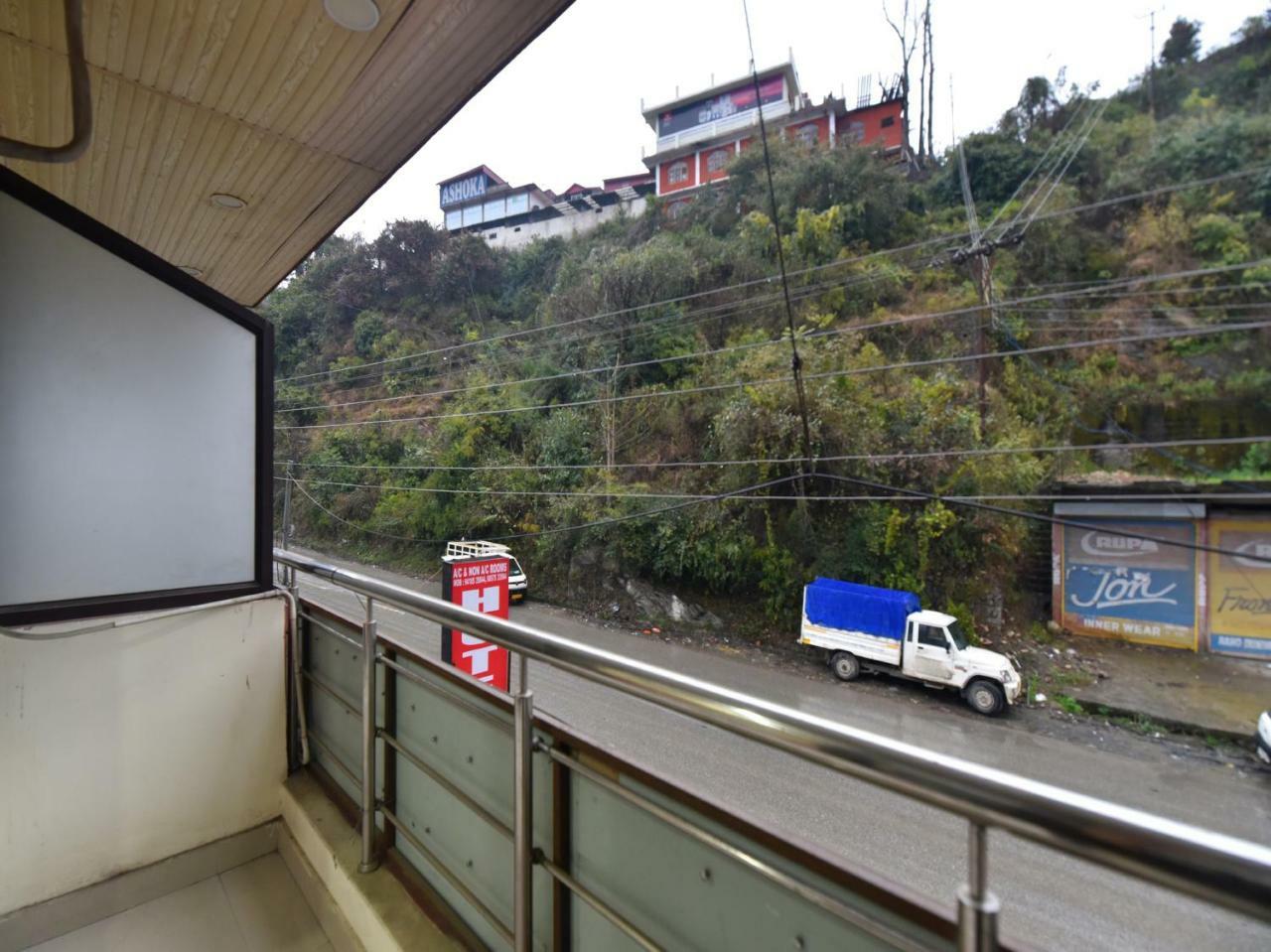 Oyo 28027 Hotel Dhruv Mandi Ngoại thất bức ảnh