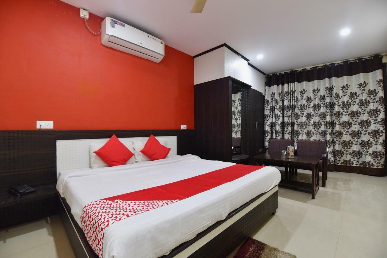Oyo 28027 Hotel Dhruv Mandi Ngoại thất bức ảnh