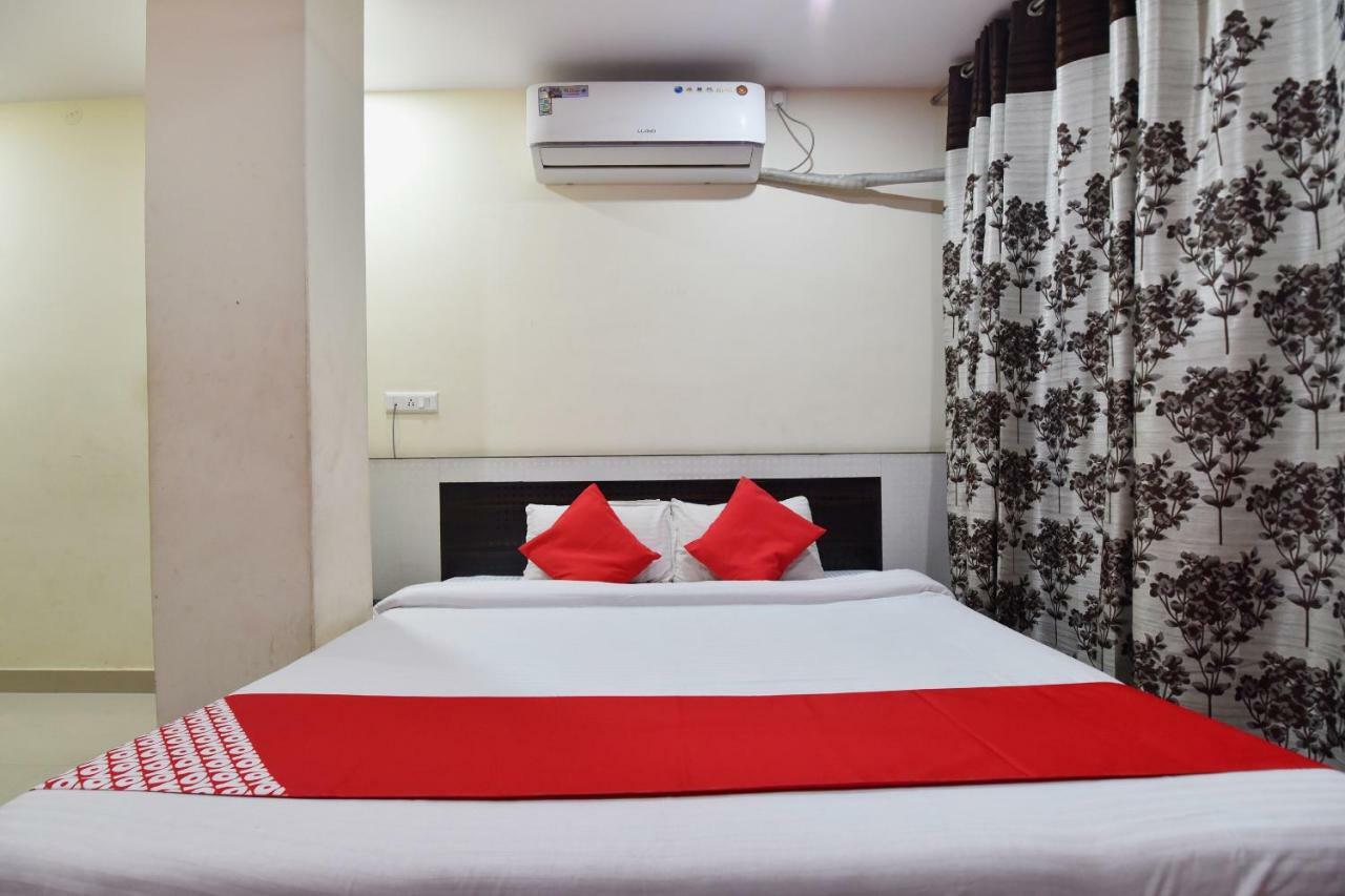 Oyo 28027 Hotel Dhruv Mandi Ngoại thất bức ảnh